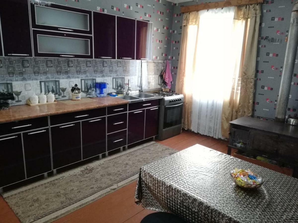 Udabno Naili Hotell Eksteriør bilde